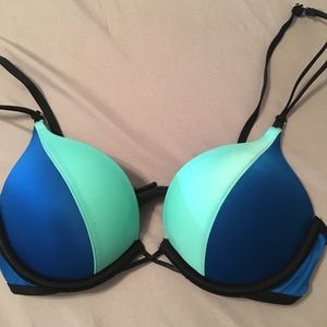 BOMBSHELL BRA!!