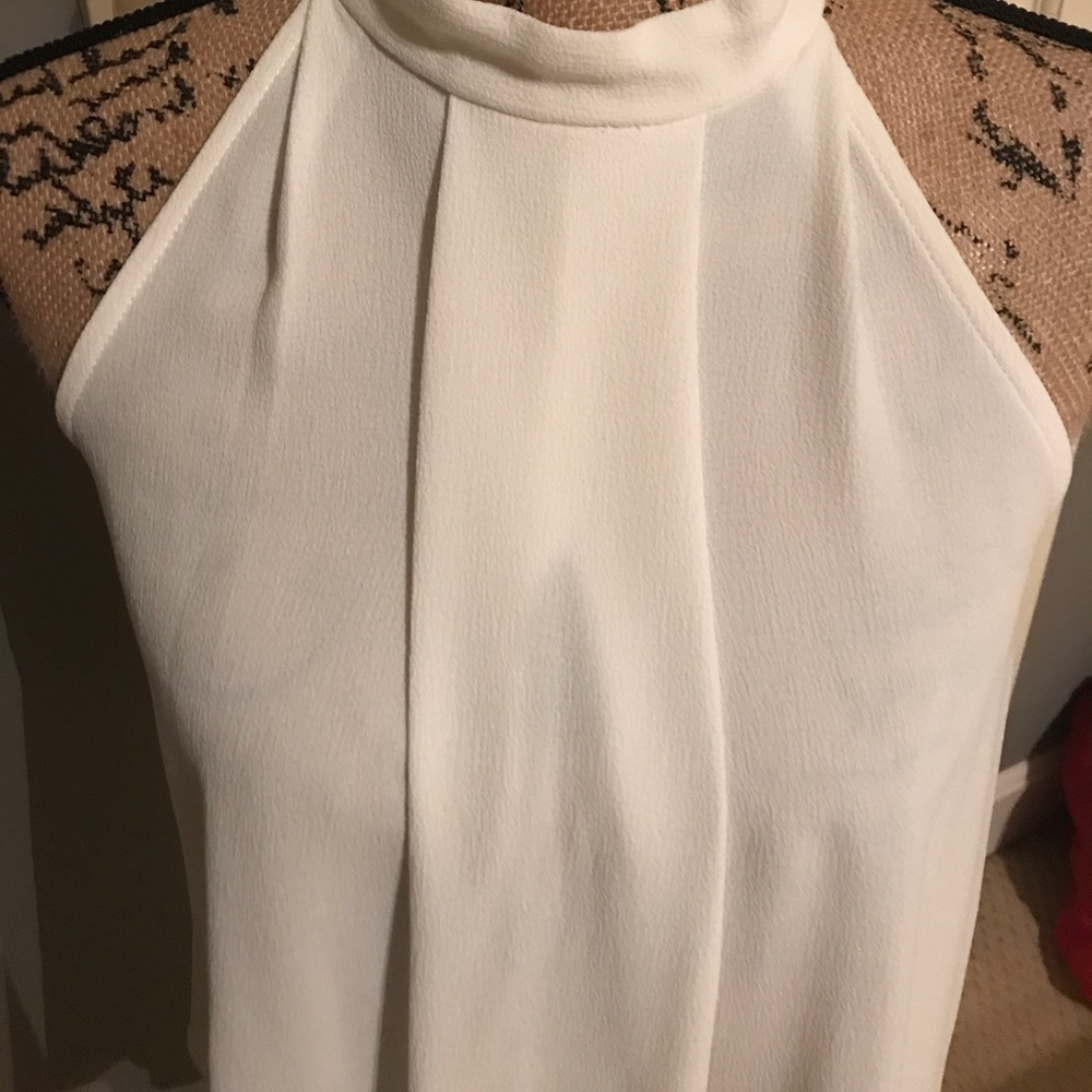 Veronica M Beautiful SleevelessShell Top - Picture 2 of 5