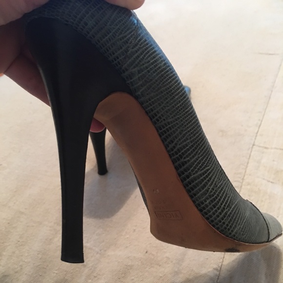 Giuseppe Zanotti lizard embossed Heels - Picture 4 of 4