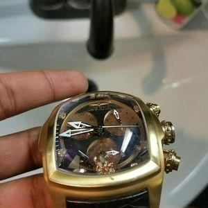 Invicata lupah watch