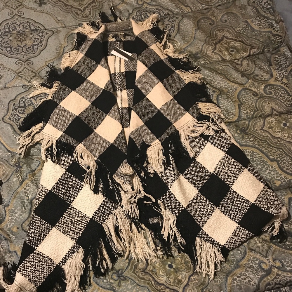 NWT black and white fringed vest