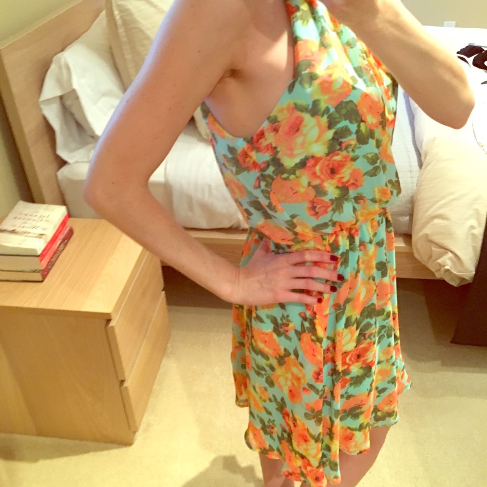 Lush Floral Dress size medium!