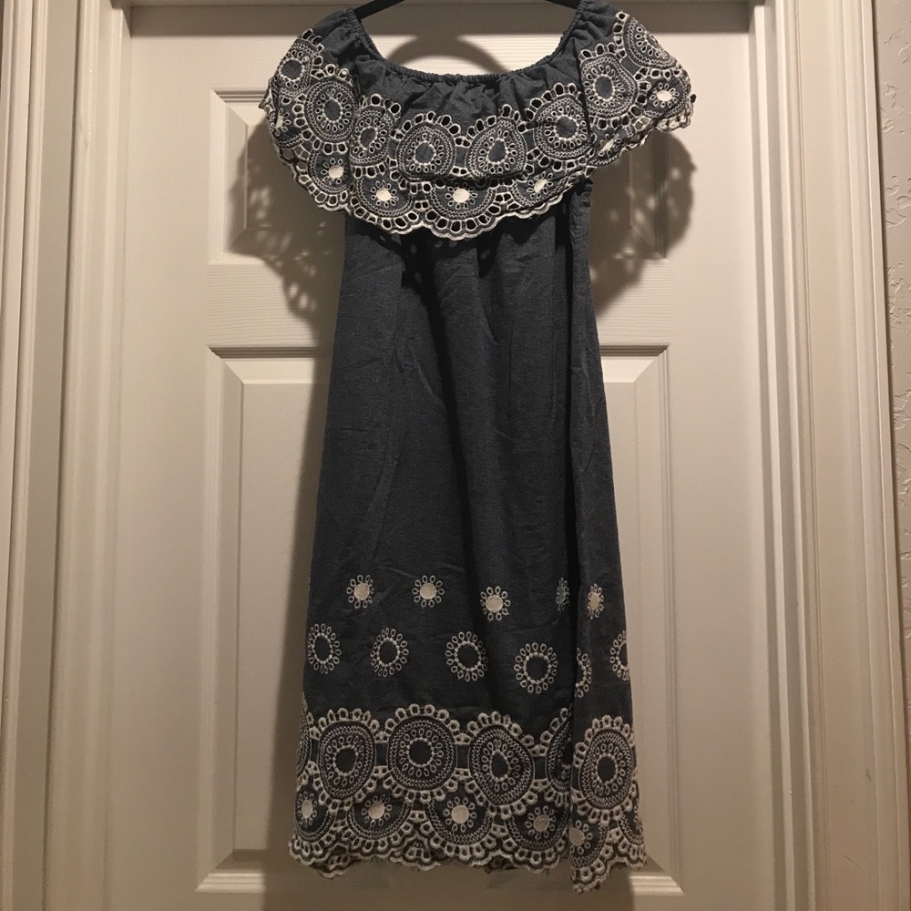Denim dress with lace features