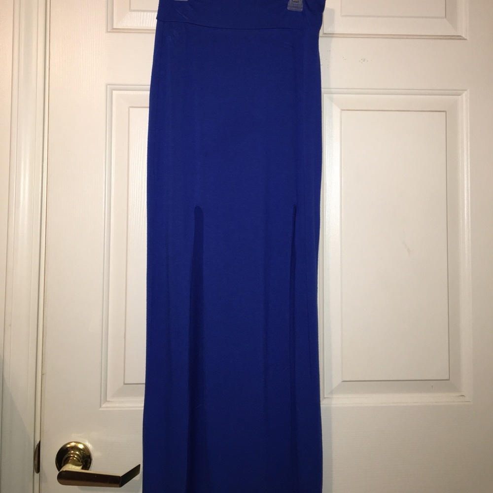 Long skirt