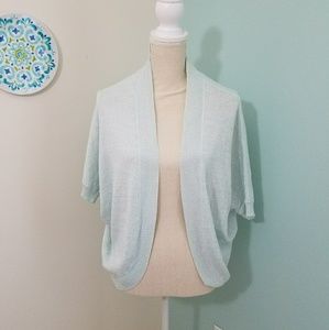 Short sleeve light blue light sweater