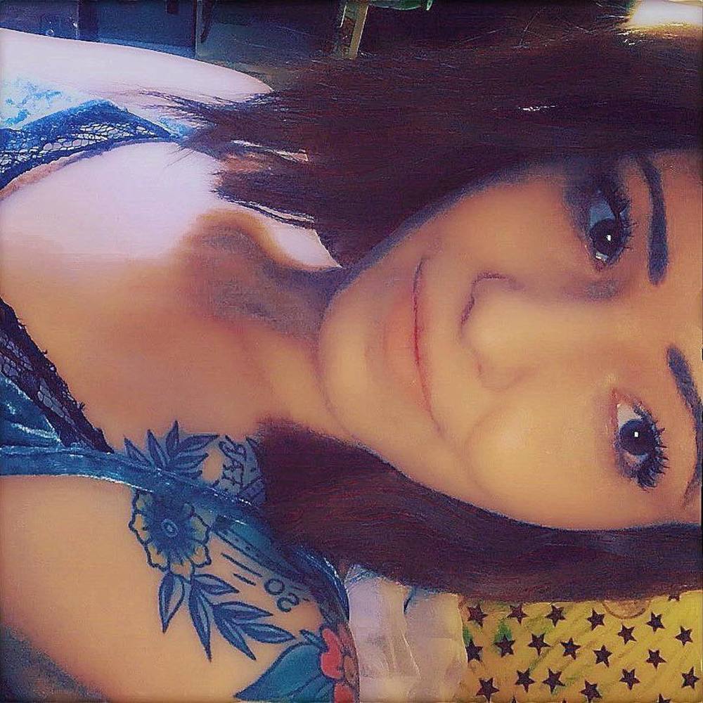 Meet your Posher, Amber