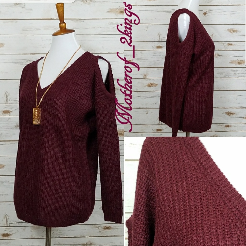 💥LAST ONE💥 BURGUNDY "COLD SHOULDER" SWEATER - Picture 2 of 4