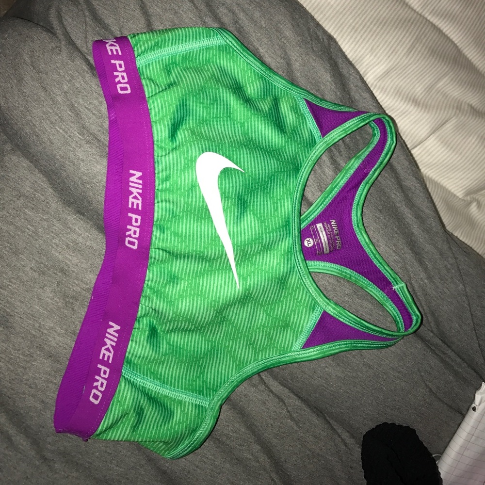 Nike sports bra