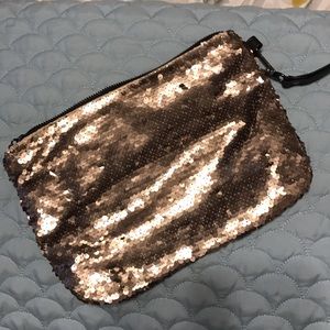 Target Wristlet