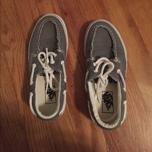 Vans boat shoe