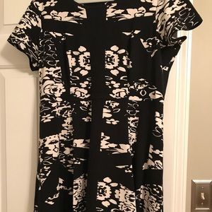 Floral pattern dress π€ Floral pattern dress π€