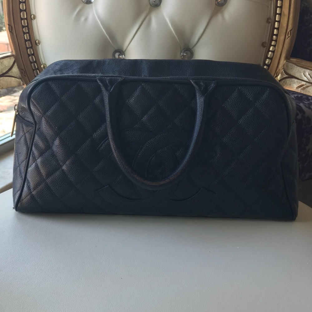 2nd listing for Chanel handbag pics