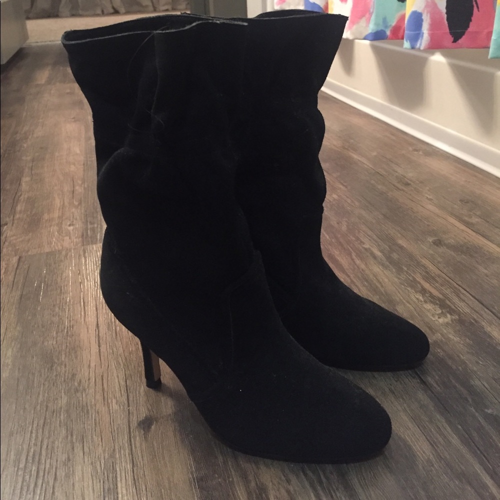 Stefani Black boots never worn