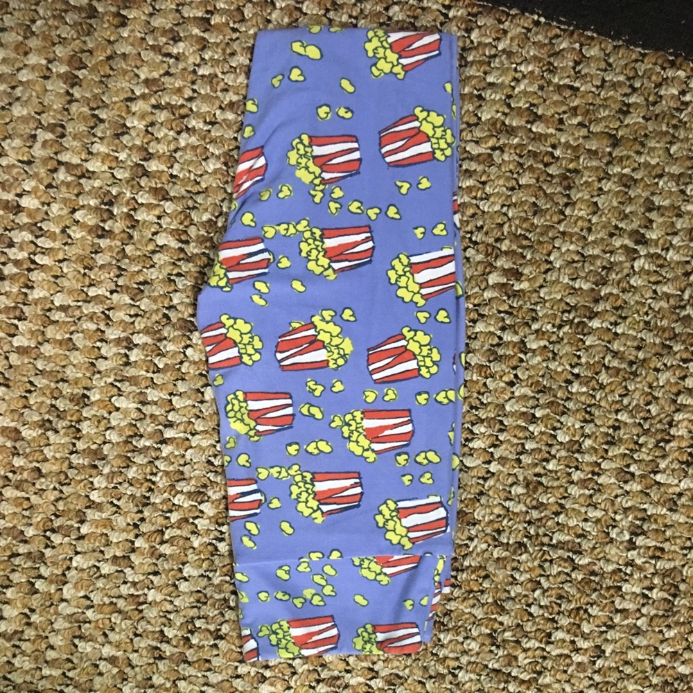LuLaRoe Popcorn OS Leggings