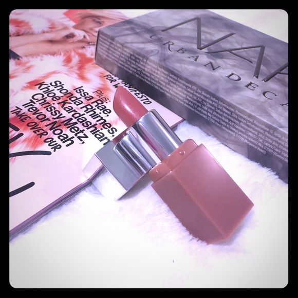 Clinique Other - CLINIQUE Color Pop Lipstick in Nude Pop