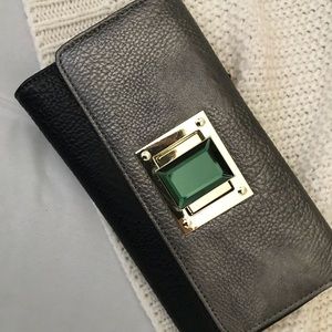 STEVE Madden emerald gem wallet/clutch