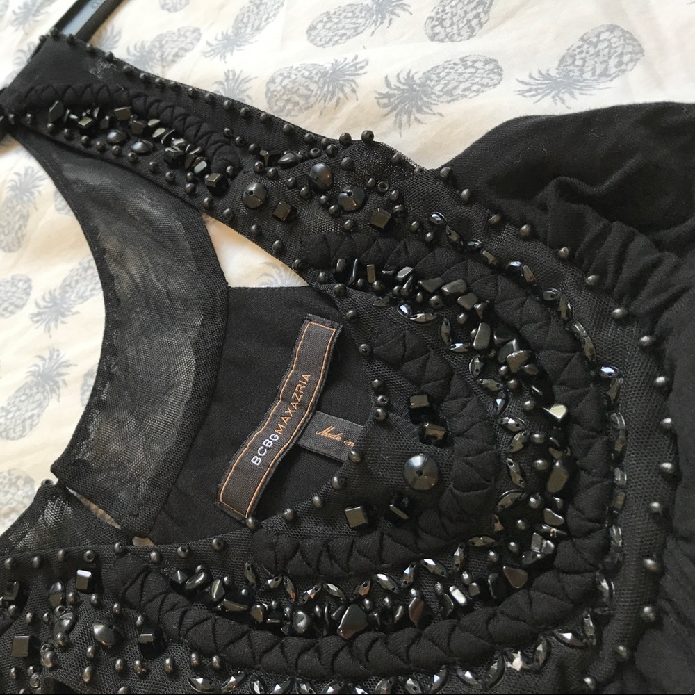 😎Beautiful beaded detail BCBG dress - Picture 5 of 5