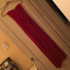 LOVEAPPELA - SLEEK RED TUBE MAXI SZ SMALL!!