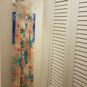 Floral Print Maxi Dress