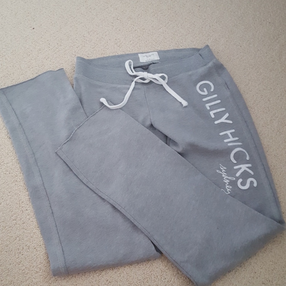 Straight leg sweat pants