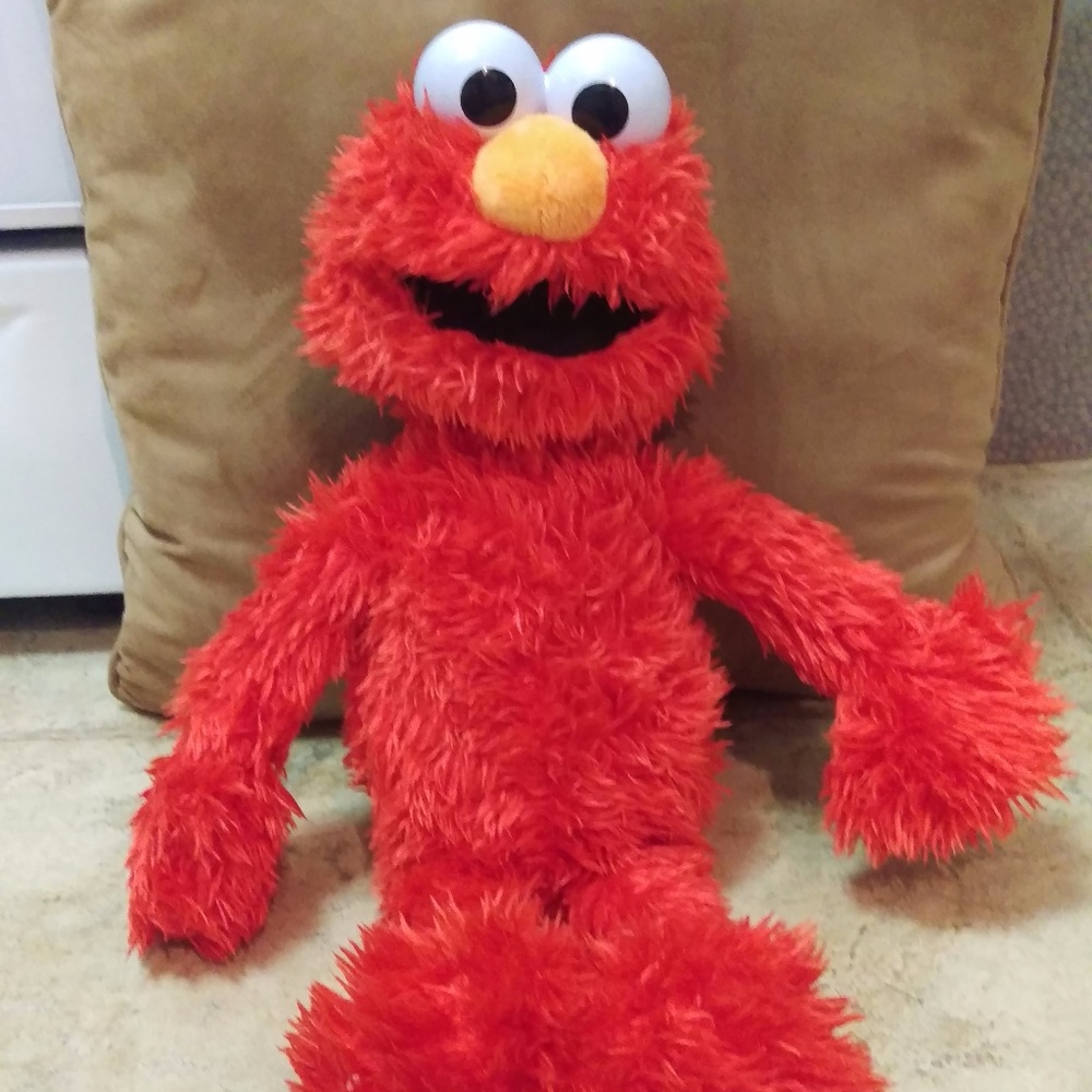 Play All Day Elmo