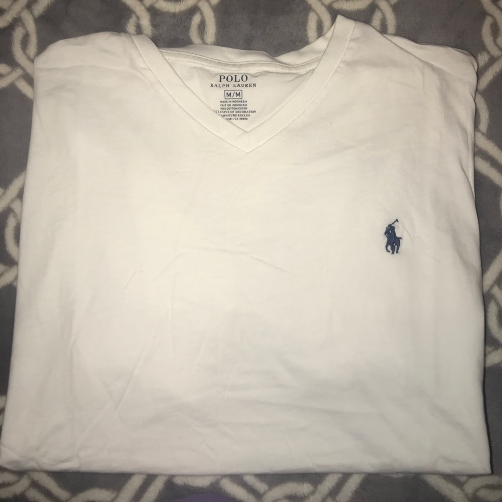 brand new men’s Polo vneck