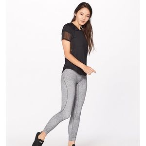 Lululemon home stretch short sleeve black size 8