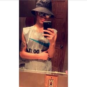 Meet your Posher, Jon