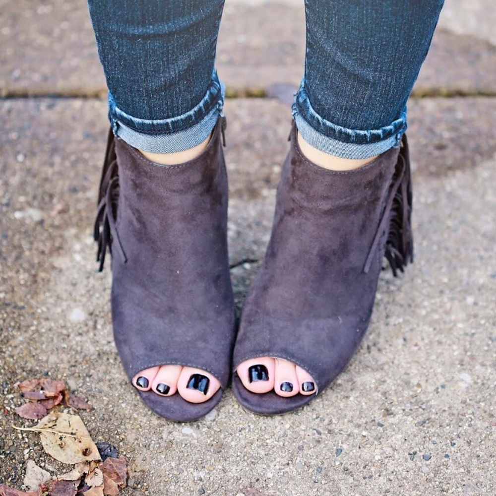 Gray fringe booties