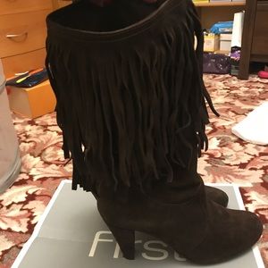 Suede dark brown fringe heel boots Suede dark brown fringe heel boots