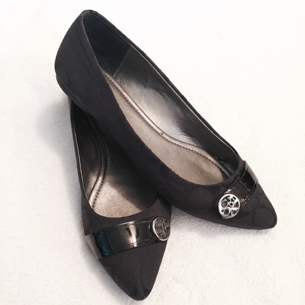 Black Coach Flats