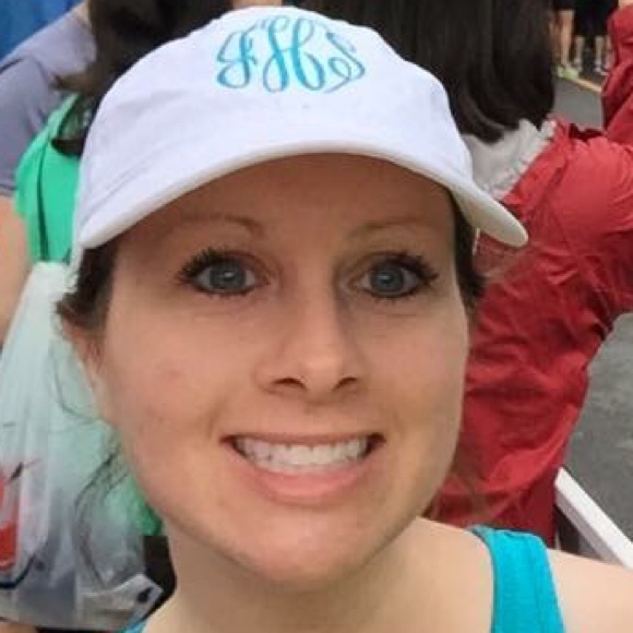 Meet your Posher, Julie - Picture 1 of 1