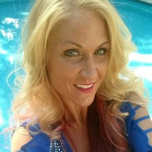 Meet your Posher, Jacqueline