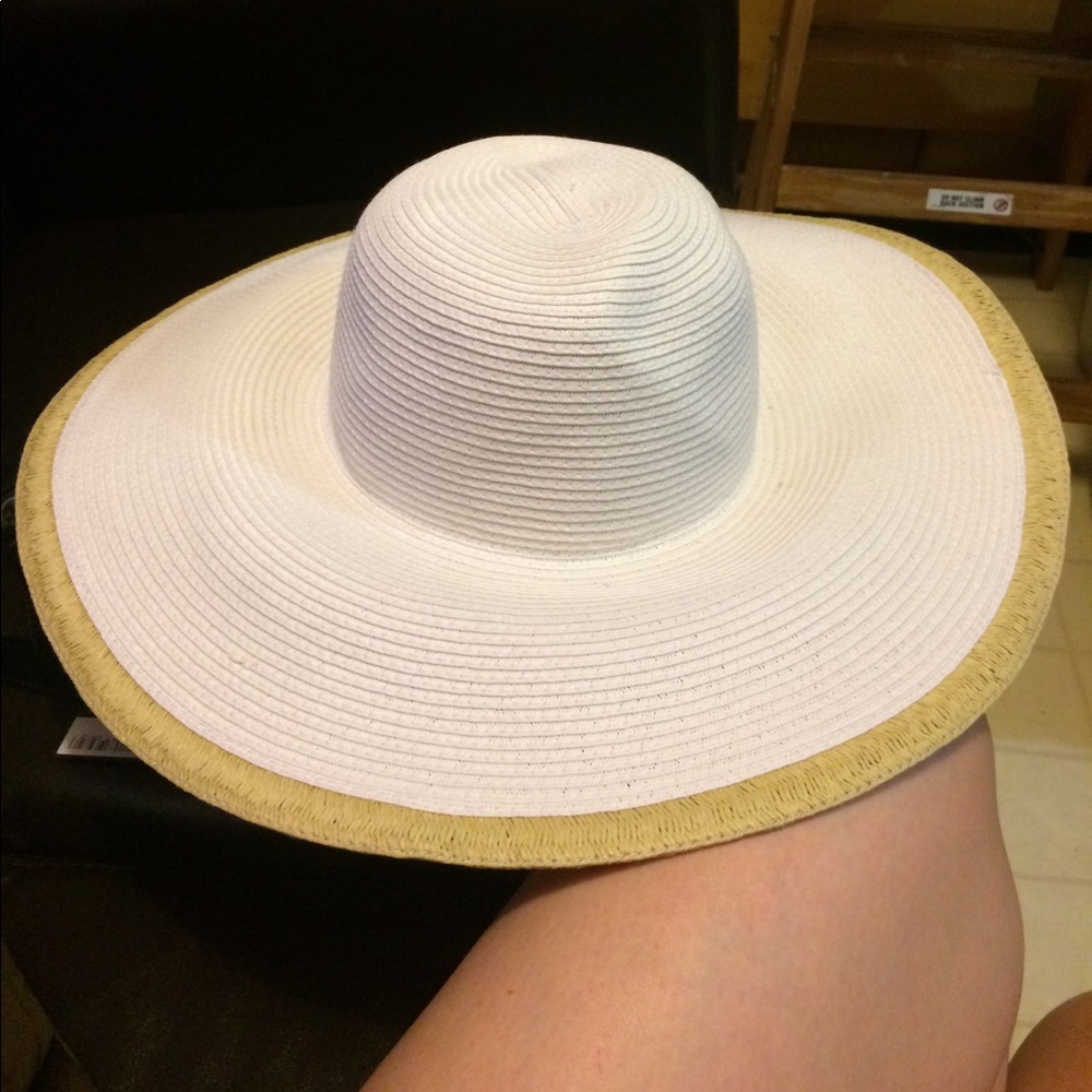 White summer hat