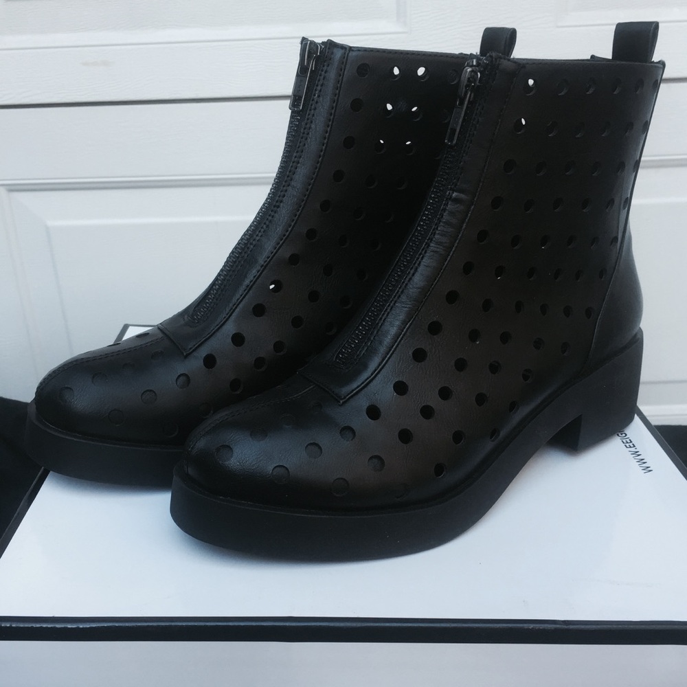 EEight Dana Combat Boots