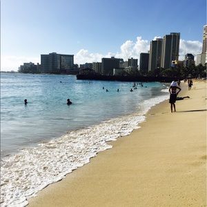 Meet your Posher, Connie