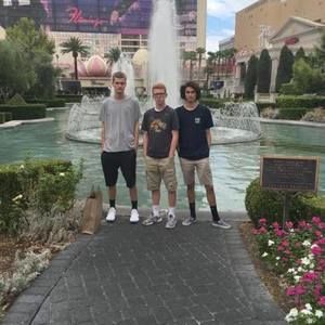 Meet your Posher, Mitchell