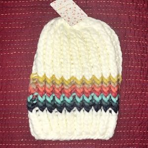 NWT FREE PEOPLE "Over The Rainbow" STRIPE BEANIE NWT FREE PEOPLE "Over The Rainbow" STRIPE BEANIE