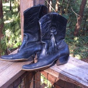 Larado black leather cowgirl boots Larado black leather cowgirl boots