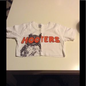Hooters crop top Hooters crop top
