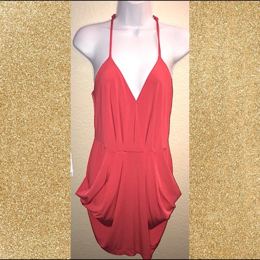 MOVING SALE!✨🙌🏼 BCBGeneration Cocktail dress