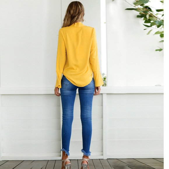 ✨Yellow Chiffon Blouse W/ Flared Bell Sleeves✨ - Picture 3 of 6