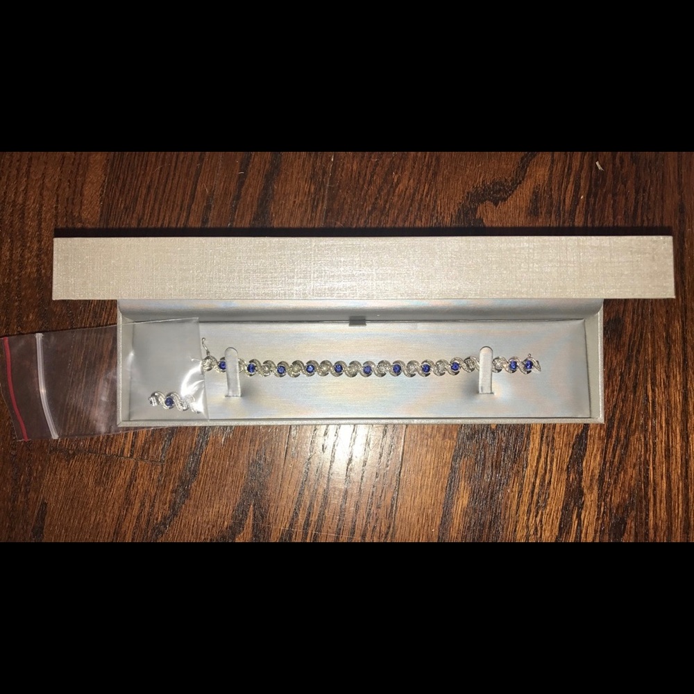 Zales bracelet