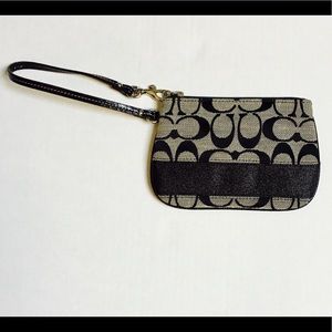 Coach wristlets . Black and GRAY . NWOT