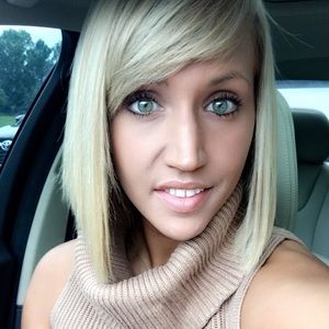 Meet your Posher, Allyson