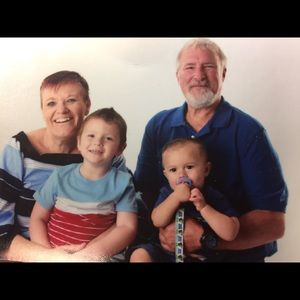 Meet your Posher, Carrie