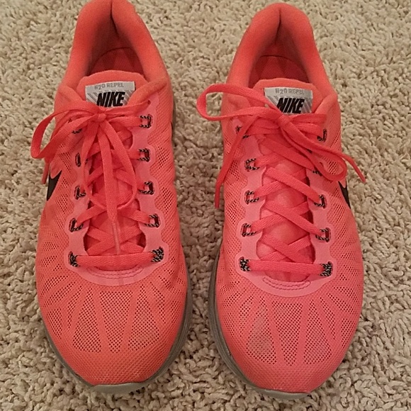 Nike Shoes - Nike Womens Lunarguide 6. Sz 9