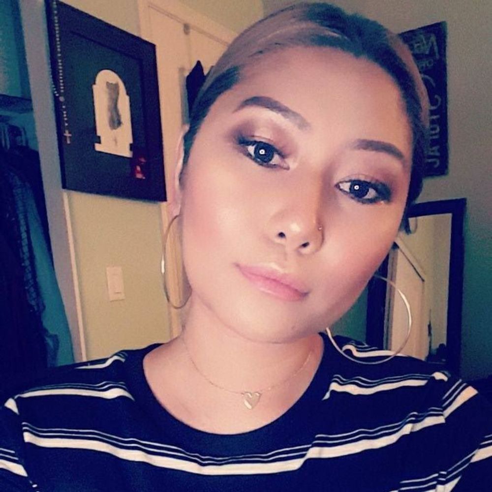 Meet your Posher, Ria