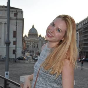 Meet your Posher, Rebecca