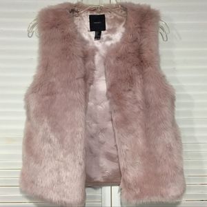 Forever 21 Fur Vest w/ Pockets! Forever 21 Fur Vest w/ Pockets!